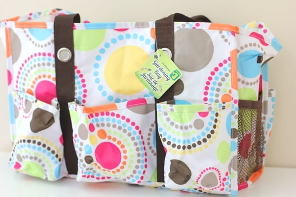 Thirty one store bag with wheels