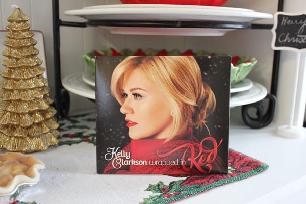 Kelly Clarkson Christmas CD