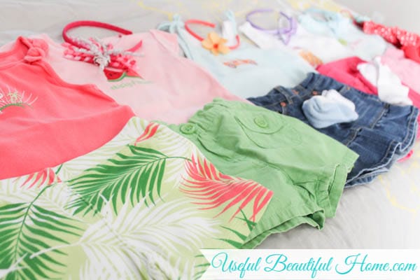 Encourage your child's indepence even on vacation with easy-to-make clothing bundles