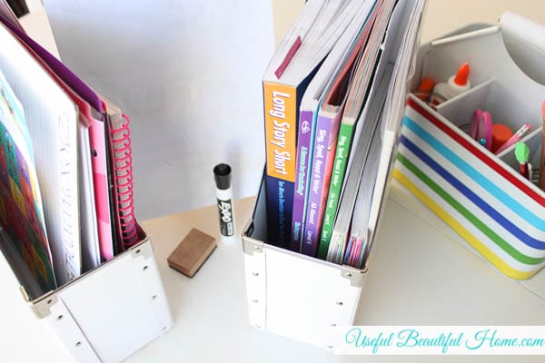How I keep our homeschool life organized at the kitchen table