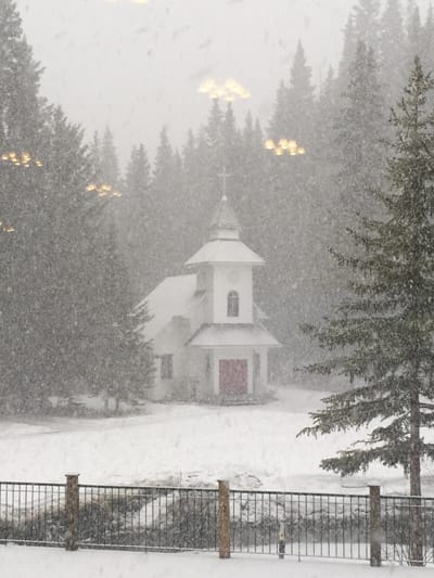 church photo snow