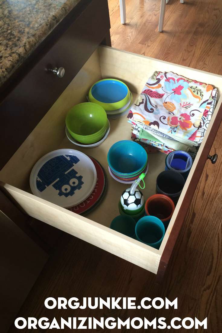 drawer-for-little-helpers