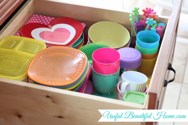 How to Organize Kids' Dishes In A Drawer - Small Stuff Counts