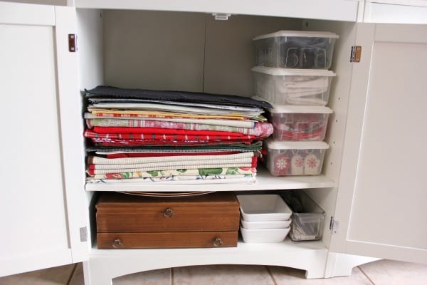 Small Organized Spaces: Linen Cupboard at I'm an Organizing Junkie blog