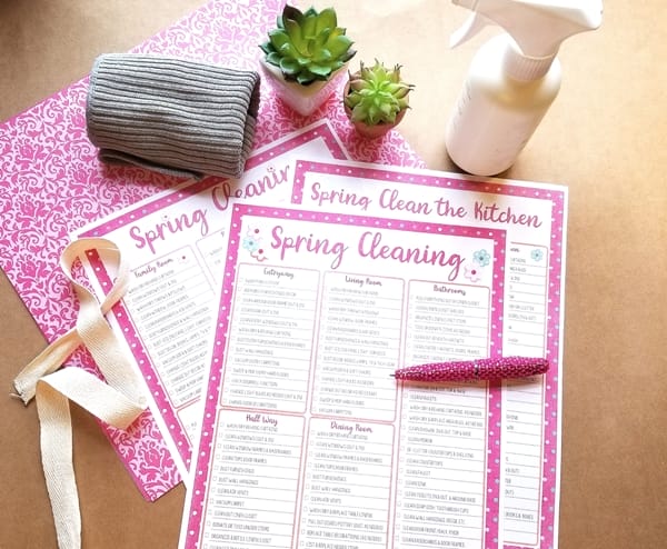 How to Get Chores Done When Time & Energy Are Limited {with free spring cleaning printables} at I'm an Organizing Junkie blog