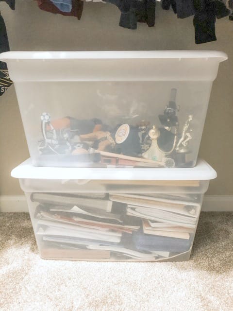 closet organizing bins